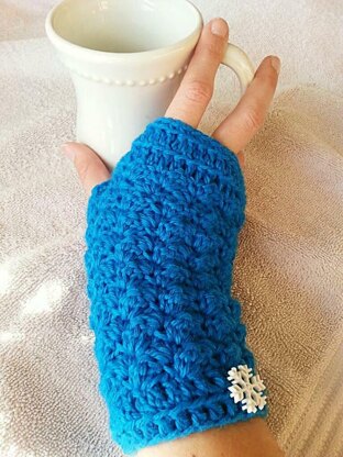 The River Fingerless Gloves