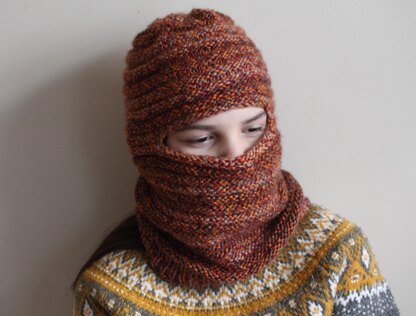 Raven Balaclava for Aran