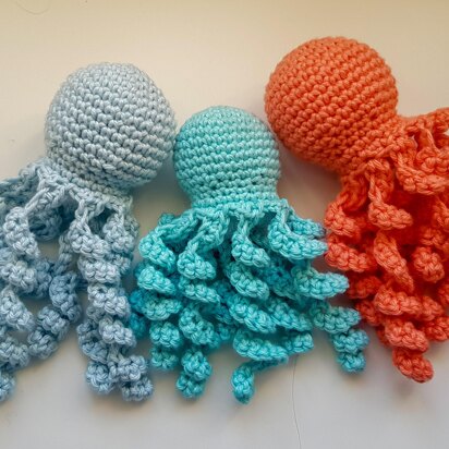 Crochet PATTERNS: the Mini Kawaii Octopus Family english/french 