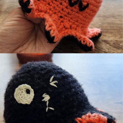 Free Reversible Cat Octopus Halloween Toy