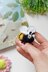 Mini crochet bee amigurumi pattern, easy crochet pattern