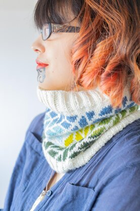 Tāniko Colorwork Cowls