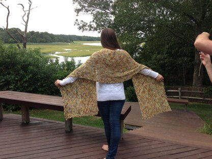 Sandy Shawl 12-080