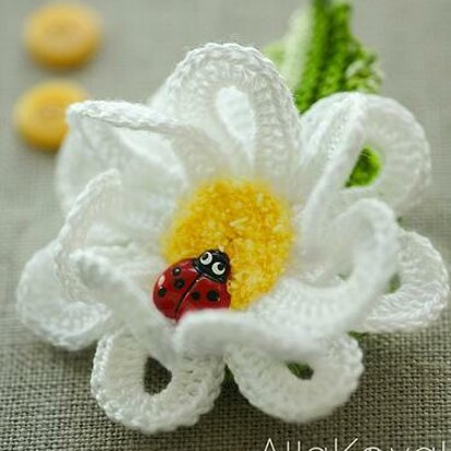 Garden Party. DAISY Pin Headband