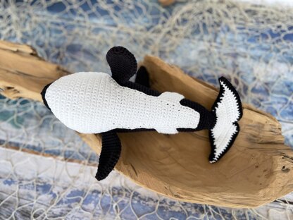 Kalla the Orca Whale Amigurumi