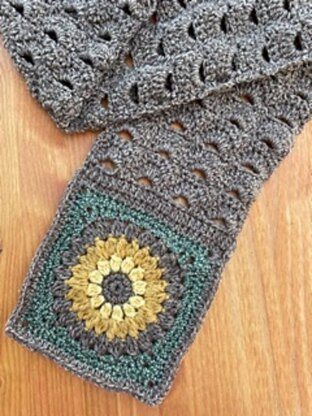 Double Sunflower Scarf