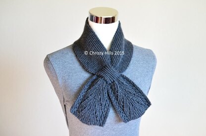 Everest Scarf ( Keyhole / Ascot / Pull-Through / Vintage / Stay On Scarf Knitting Pattern )