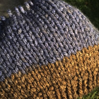 Simple Chunky Beanie - knitting pattern