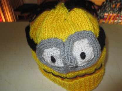 Minion beanie of Dave