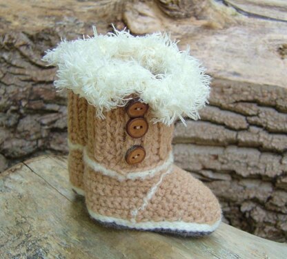 Crochet Baby SnUgg Booties Crochet pattern by Caroline Brooke Knitting Patterns LoveCrafts