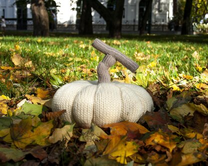 Three Halloween pumpkins