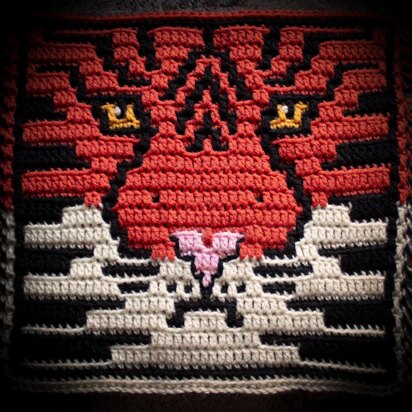 Animal Eyes Mosaic Crochet square - Tiger