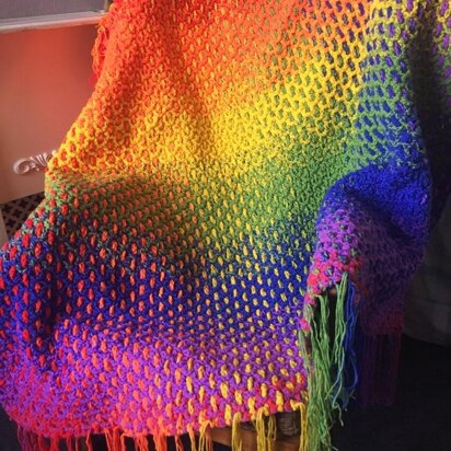 Crochet & Weave Fading Rainbow Throw