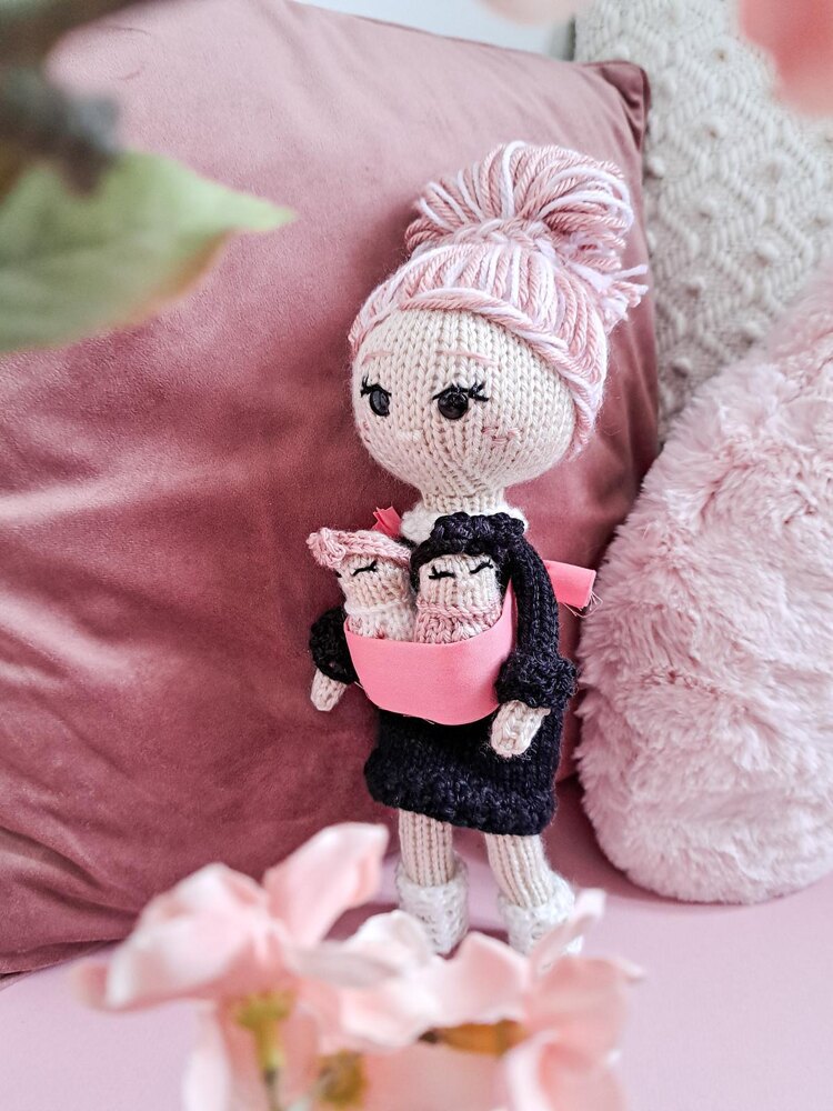 Mommy and me doll online