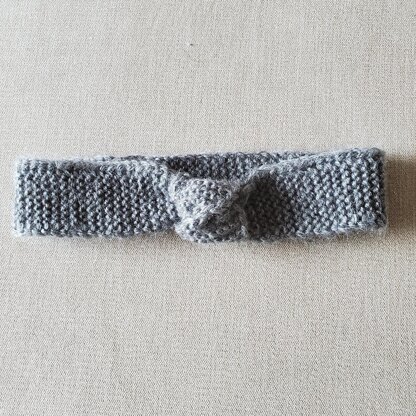 Basic Knot Headband-knit