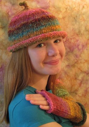 Scooter-Pie Hat & Fingerless Gloves