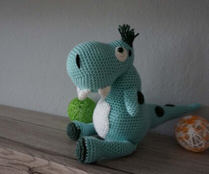Crochet Pattern for the Dino Rex!