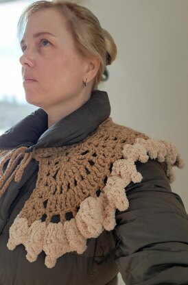 Bertha Detachable Collar