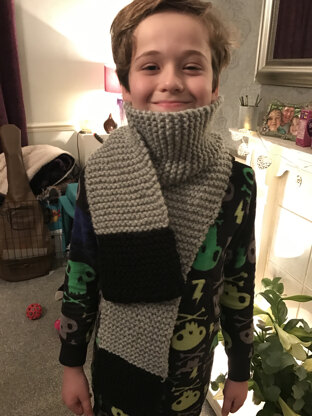 zac's scarf