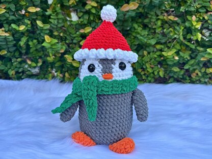 Christmas Penguin crochet