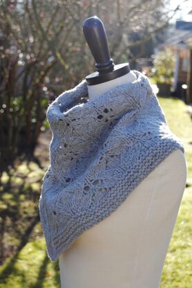 Cedar Grove Cowl