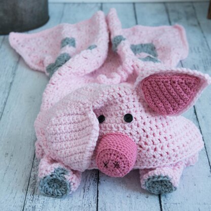 Hooded Pig Blanket