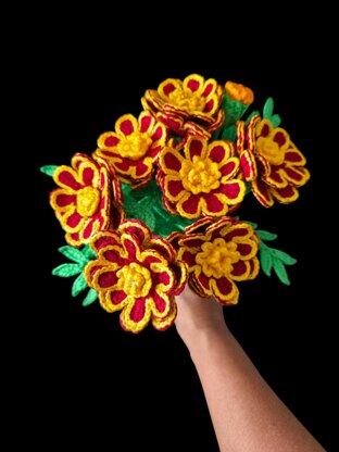 Crochet French Marigold flowers