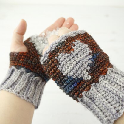 Heart Fingerless Mitts