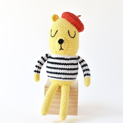 Monsieur Bear Amigurumi Doll