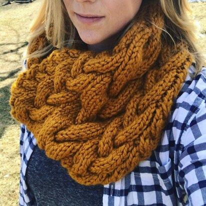 Braid Fade Cowl