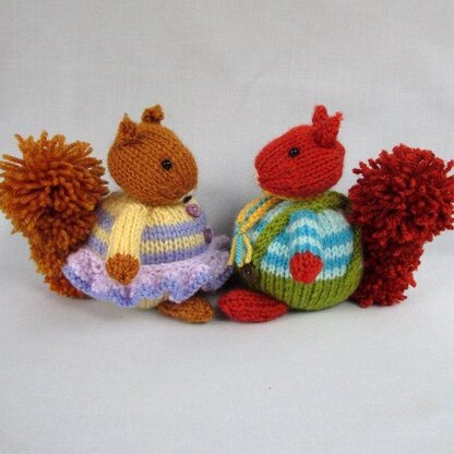 Fuzzytuft Twins - squirrel dolls