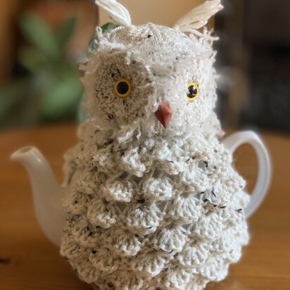 Oliver Owl Tea Cosy