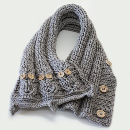 Cabled Owl Neck Warmer