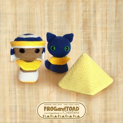 CHIBI - Egypt - Bastet Cat Pharaoh Pyramid- FROGandTOAD Créations