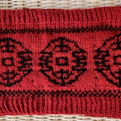 Chinese New Year Cowl