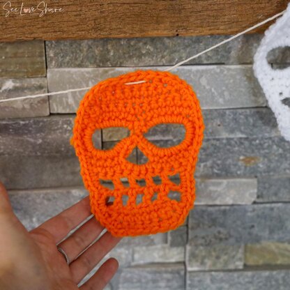 Crochet Skull Garland, Embellishment, Gift