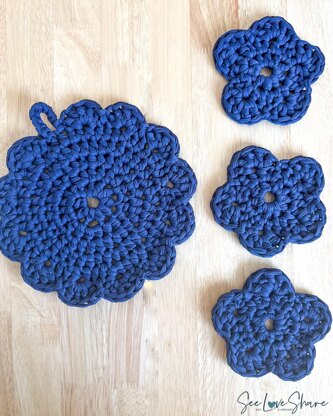 Flower Coaster & Trivet Set