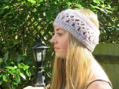 Ocean Kiss Autumn Ear Warmer