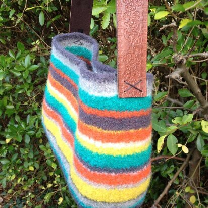 Tote Chic Felted Bag