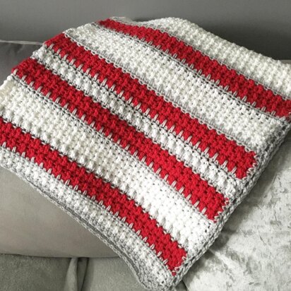 Winter Hugs Blanket