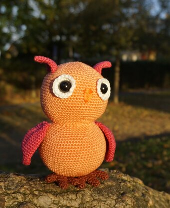 Crochet Pattern for the Owl Maria!