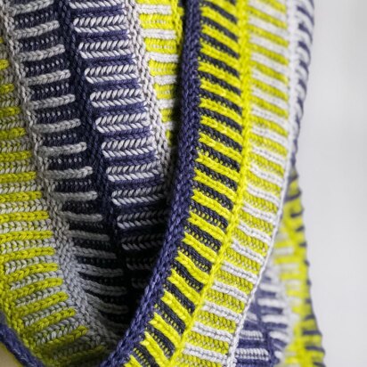 Briöbius - knitting pattern