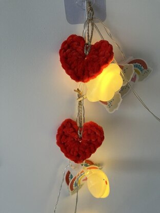 Happy Heart Garland