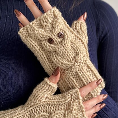 'Owl fingerless mitts' 2yrs to adult
