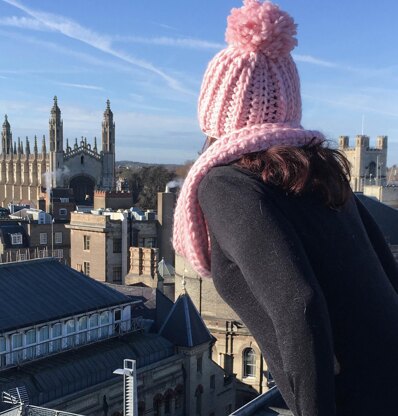 Off The Rails Infinity Scarf & Hat