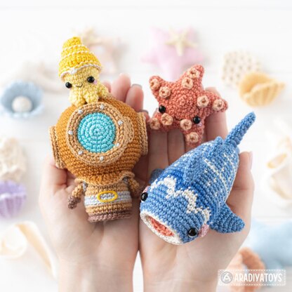 7-in-1 deep ocean crochet pattern amigurumi by AradiyaToys (Olka Novytska) mini kingdom stingray whale shark jellyfish diver crochet tutorial DIY PDF file
