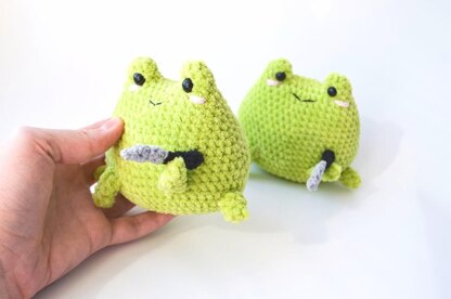 Plush meme knife frog