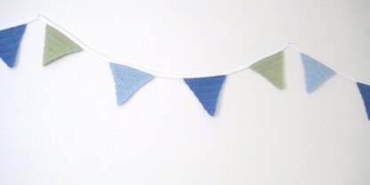12 Flags Bunting