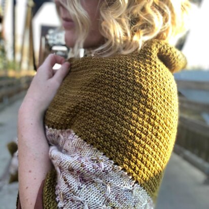 Golden Sparrow Shawl - knitting pattern