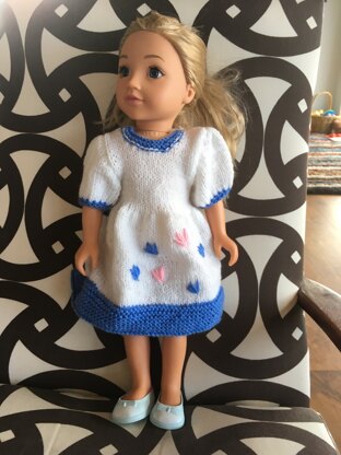 Dolls knitted dress